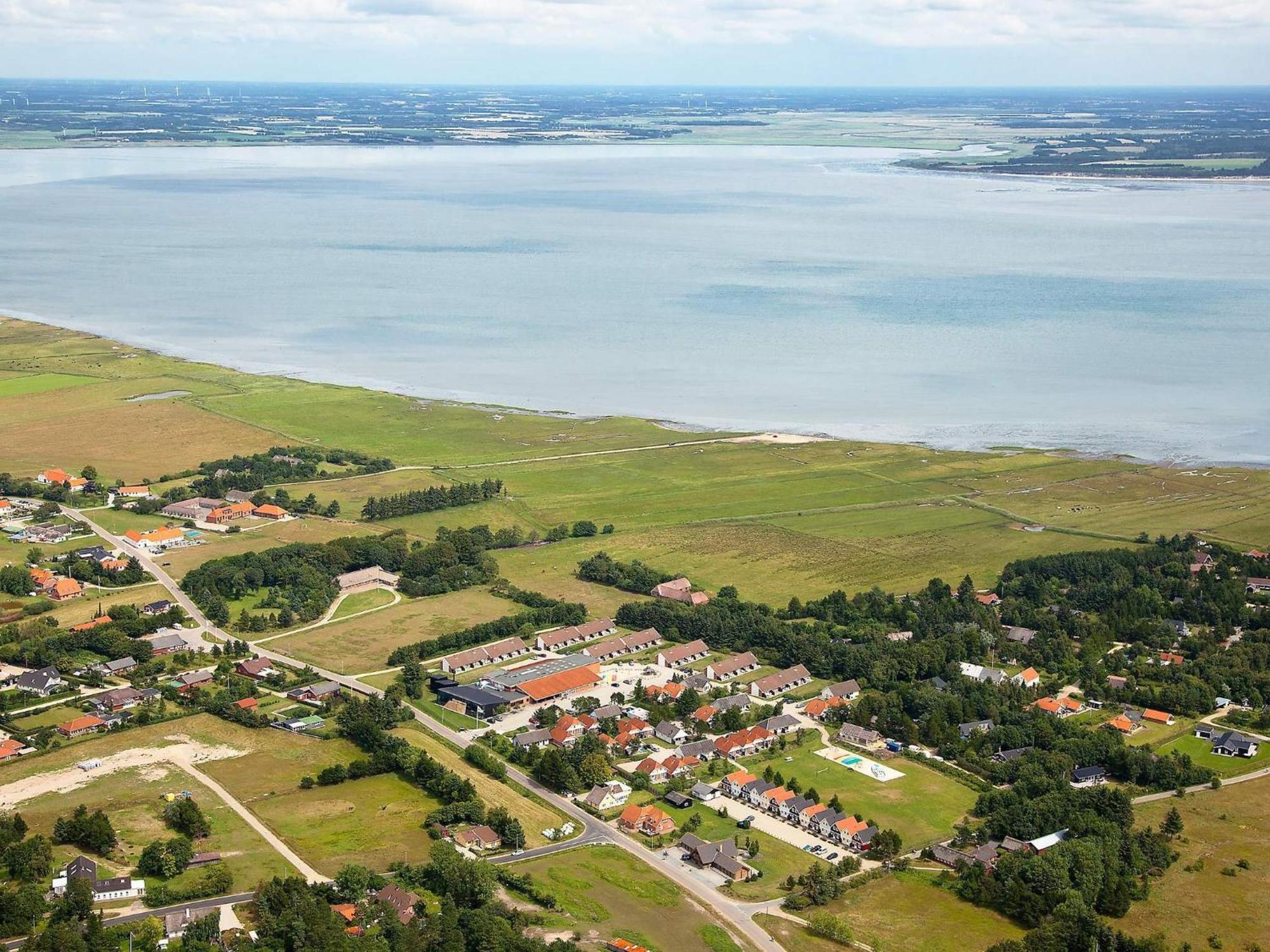 6 Person Holiday Home On A Holiday Park In Bl Vand Blåvand Buitenkant foto